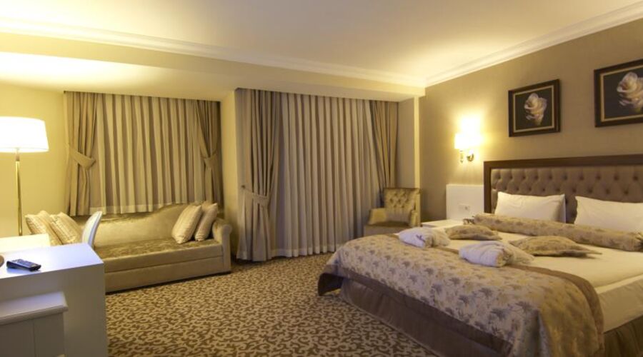 SAFRAN TERMAL OTEL 4 GECE 5 GÜN